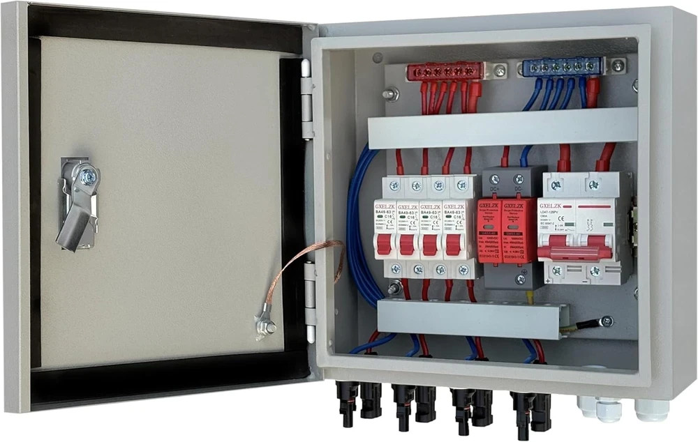 Durable 4-String Solar Combiner Box with 80A Circuit Breakers for Off-Grid Use