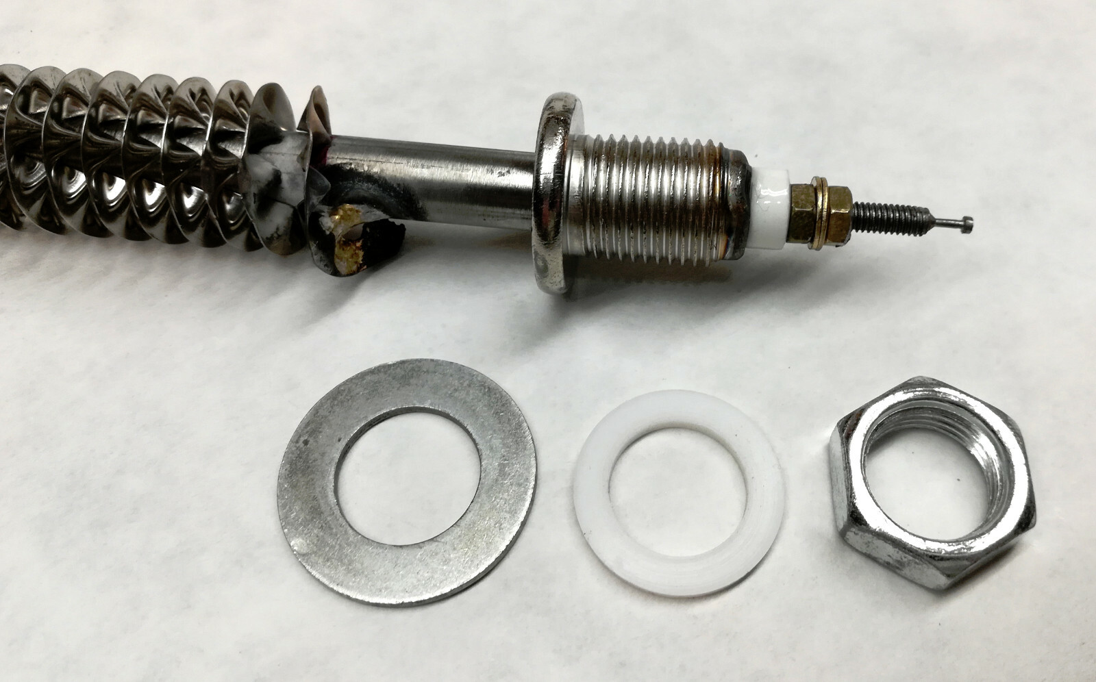 1000 Watt / 48 Volt / Dump load heating element “TOUCH SAFE” type – Radial Fins