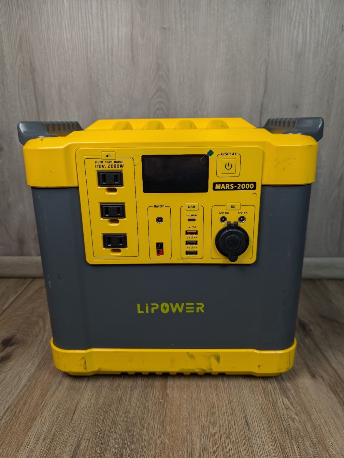 LiPOWER MARS-2000 Portable Power Station 2000W Pure Sine Wave Solar Generator