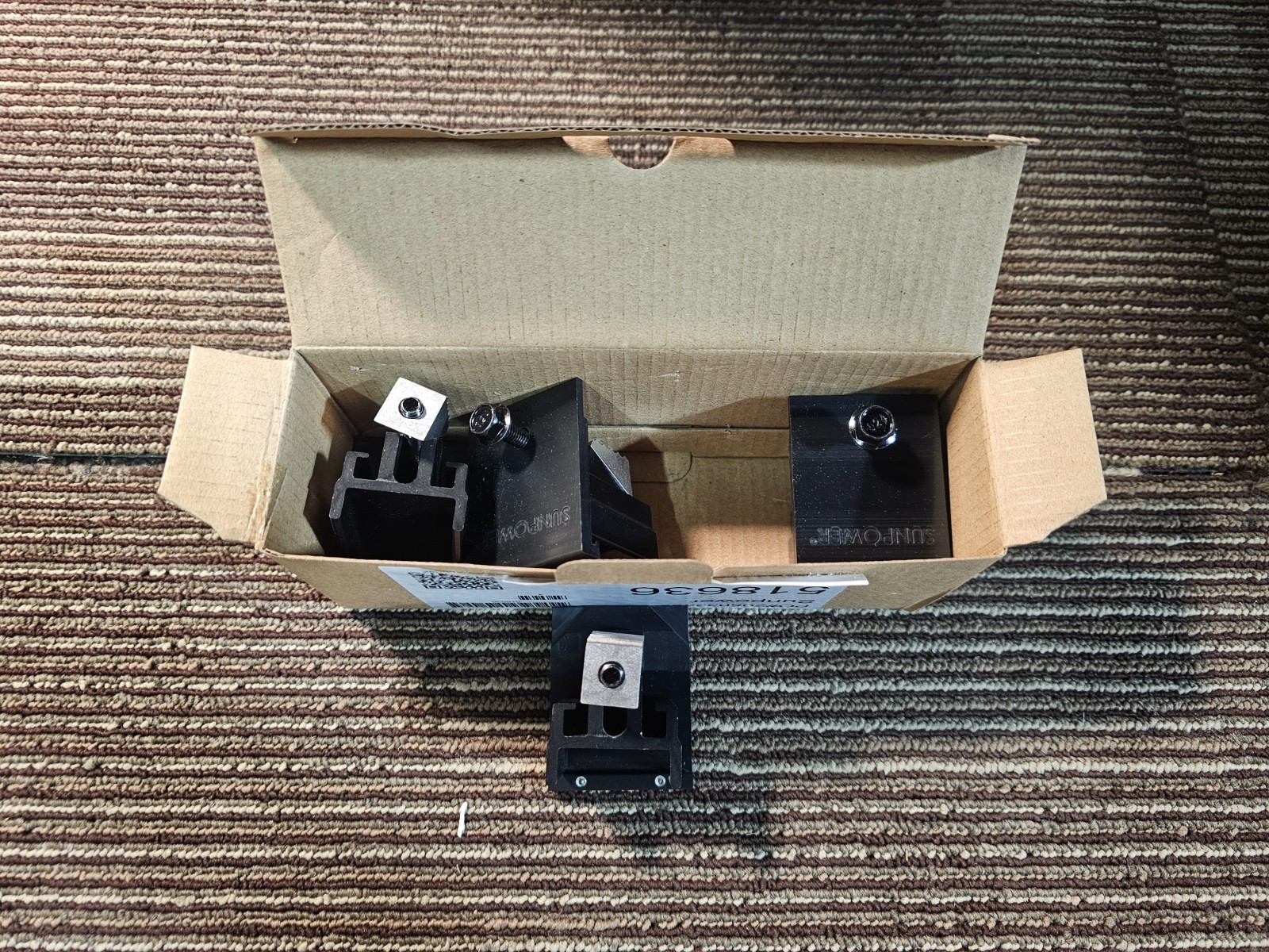 (QTY 20) SunPower 518636 End Clamp Assembly, Wedge, InvisiMount Black