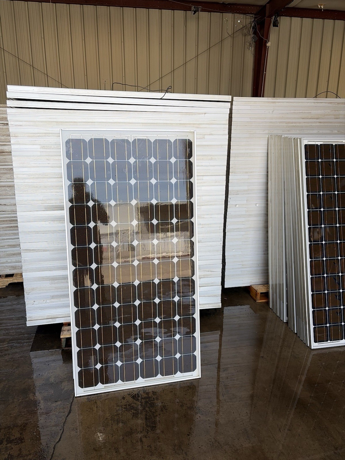 Solar World MONO 185 Watt Solar Panels Very Efficient Solar Panel Pickup Only